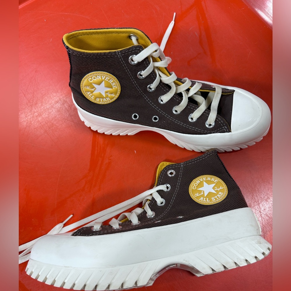 Platform Converse shoes. 7